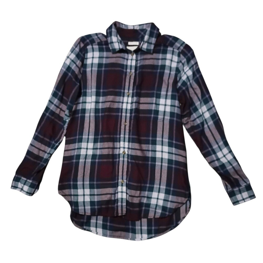 American Eagle Outfitters plaid flannel "Ahh-mazingly Soft" collection. Size S